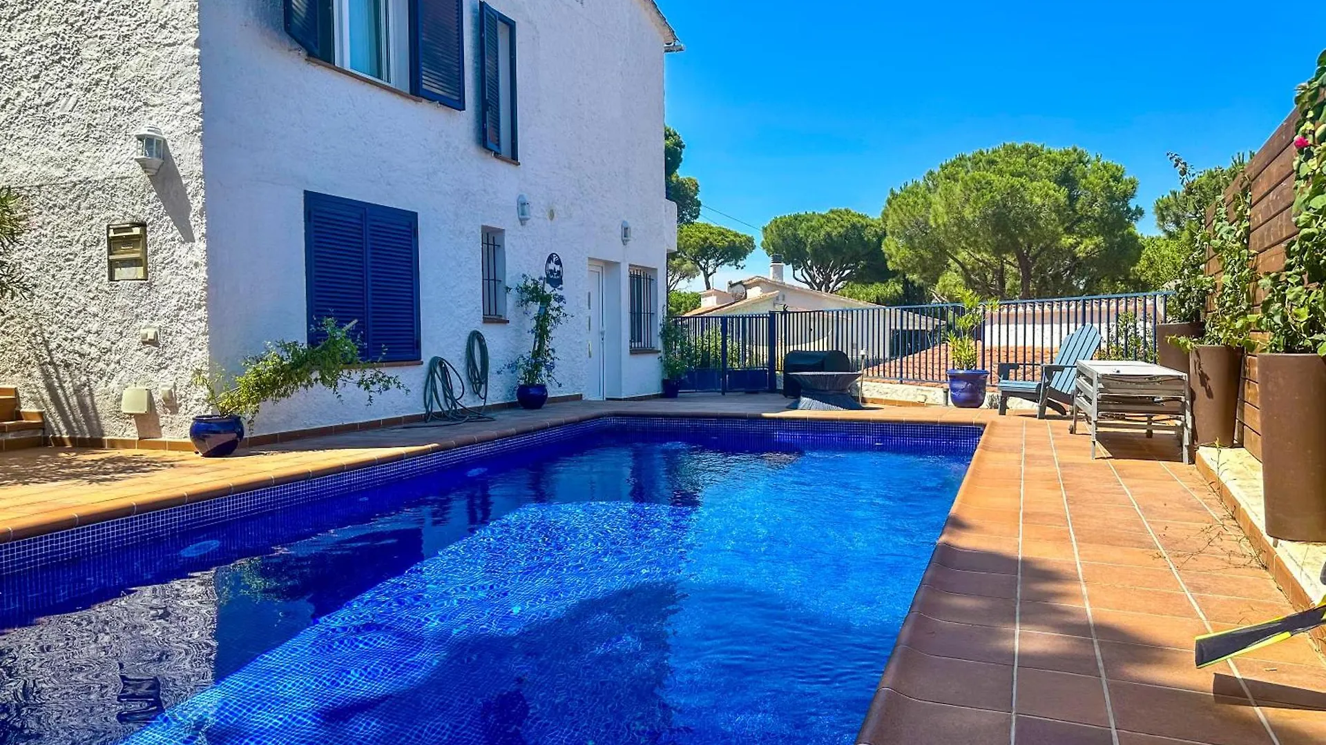 Boubou - Fantastica Villa Con Piscina! Pals