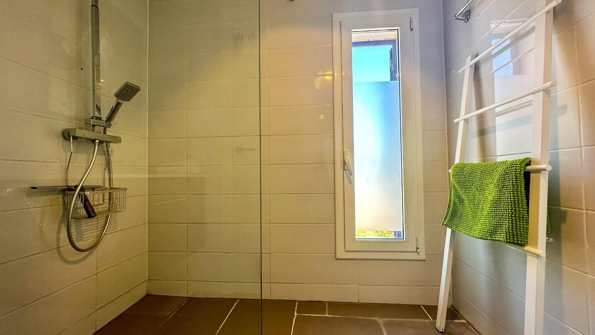Boubou - Fantastica Villa Con Piscina! Pals